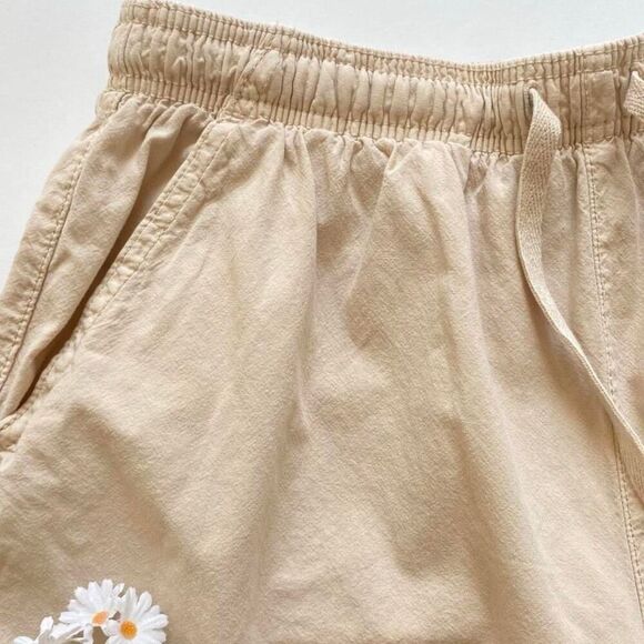 Beige cotton shorts - Picture 3 of 8